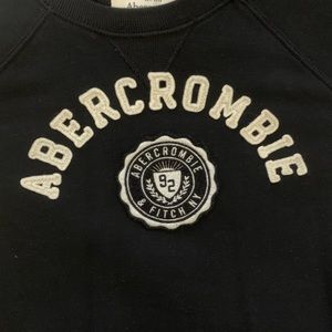 abercrombie crew neck
